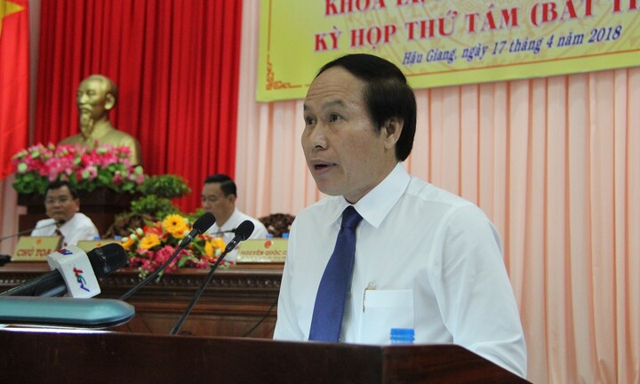 Ông Lê Tiến Châu giữ chức Chủ tịch UBND tỉnh Hậu Giang