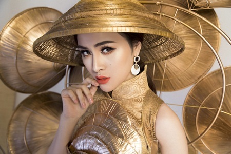 Cận cảnh bộ trang phục