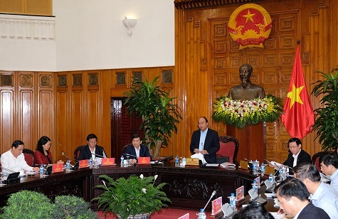 Thủ tướng Nguyễn Xuân Phúc yêu cầu khởi tố hành vi đánh bác sĩ trong bệnh viện