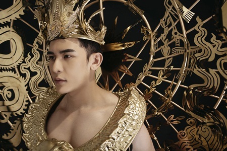 Hé lộ trang phục dát vàng, nặng 40kg của đại diện Việt Nam tại Mister International