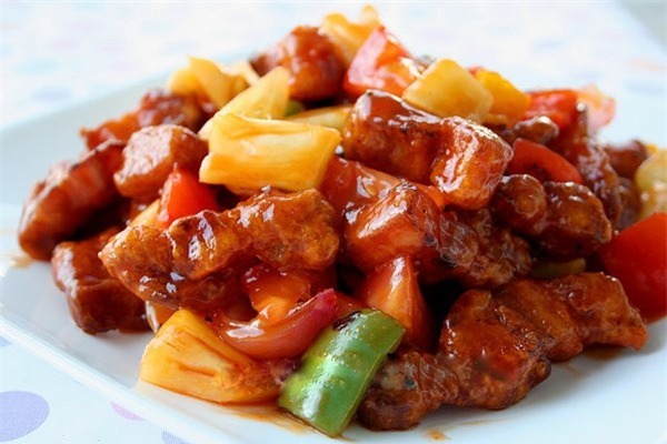 Món ngon ngày nghỉ: Món sườn rim dứa chua ngọt