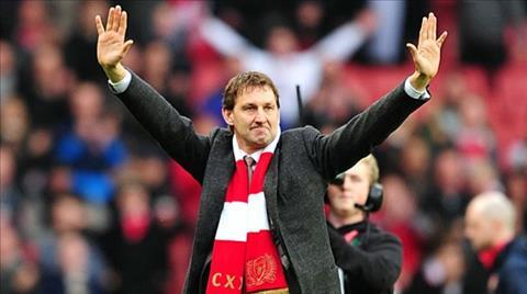 Cựu trung vệ thép của Arsenal được LĐBĐ singapore mời làm HLV đội tuyển quốc gia