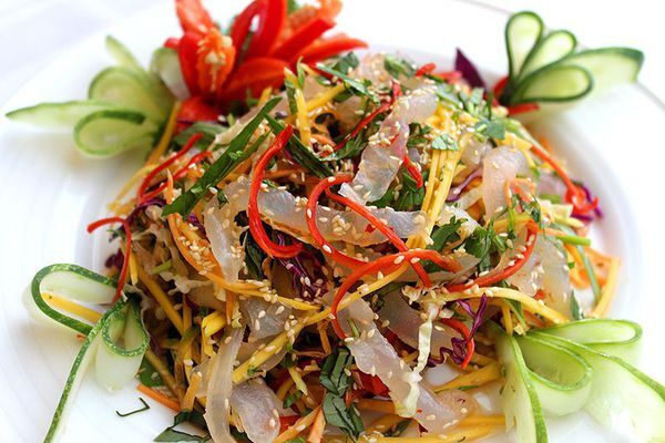 Món ngon bữa trưa: Nộm sứa xoài xanh thanh mát ngày hè