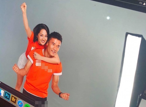 Bảo Anh đính chính về tin đồn hẹn hò chàng thủ môn U23 Bùi Tiến Dũng