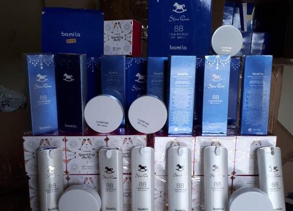 Bắt giữ lô hàng nhập lậu gồm 1.368 hộp/tuýp mỹ phẩm