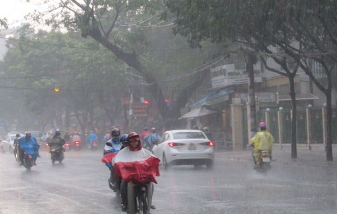 Thời tiết ngày 22/5: Nhiều nơi xuất hiện mưa rào và dông, đề phòng gió giật mạnh