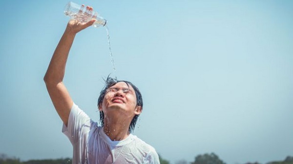 Khoa học chứng minh trời càng nóng, kết quả học của trẻ càng kém