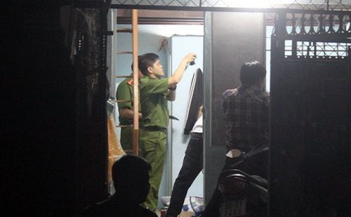 Tới phòng bạn gái chơi, nam thanh niên bị chém thiệt mạng