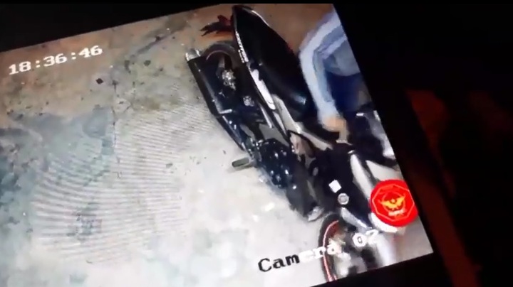 Camera ghi hình trộm phá khóa, 