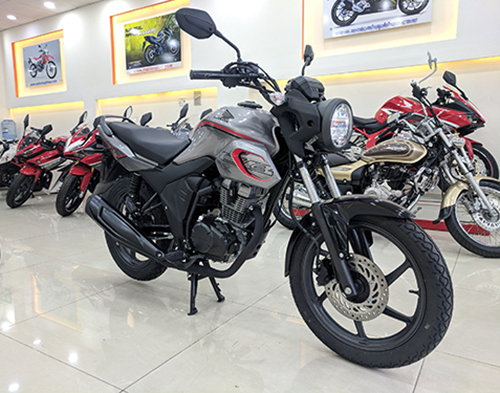 Honda CB150 Verza