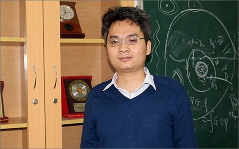 Từ cậu học trò ham chơi đến vị Giáo sư trẻ nhất Việt Nam