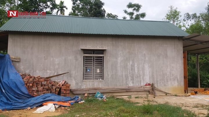 Truy tìm kẻ đột nhập vào nhà giở trò đồi bại với phụ nữ và trẻ em