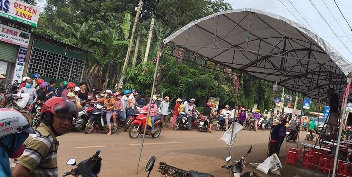 Điều tra vụ vợ chồng chủ tiệm tạp hóa bị sát hại trong đêm