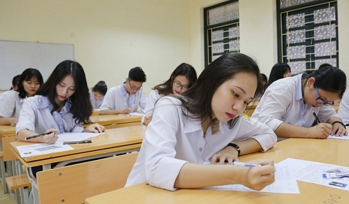 Vận chuyển đề thi THPT quốc gia ra đảo Phú Quốc bằng tàu cao tốc