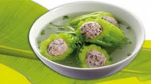 Cách nấu canh mướp đắng nhồi thịt đơn giản giải nhiệt mùa hè