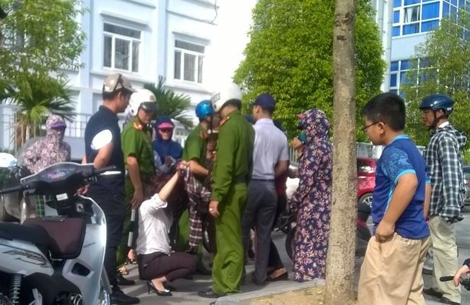 Nghi vấn cô gái bị đánh ghen giữa đường ở Thanh Hóa