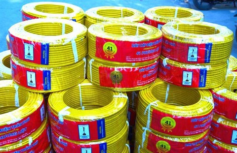 Vi phạm trong giao dịch chứng khoán, hai doanh nghiệp bị phạt 435 triệu đồng