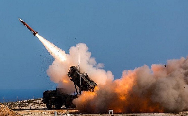 Tên lửa phòng không 3 triệu USD của Israel bắn trượt trực thăng giá rẻ của Syria