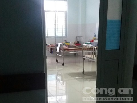 Bé gái 16 tuổi có dấu hiệu tâm thần tự 