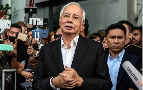 Cựu thủ tướng Malaysia bị bắt tại nhà riêng vì cáo buộc tham nhũng