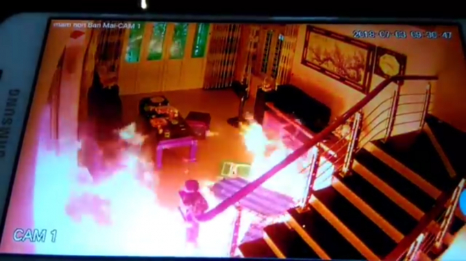 Camera ghi lại cảnh người đàn ông truy sát dã man đồng nghiệp tại Hà Nội