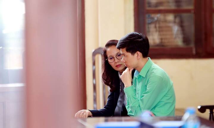 Nữ luật sư đứng 5 tiếng bào chữa cho BS Lương nói về thông tin bị 