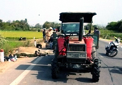 Phó Thủ tướng chỉ đạo điều tra vụ ôtô tải tông máy cày khiến 22 người thương vong