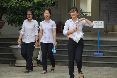 Quảng Nam: Học sinh người Xê Đăng đạt điểm 10 môn Giáo dục công dân