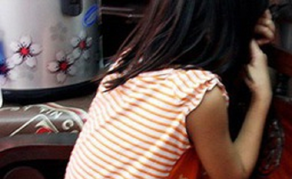 Điều tra vụ bé gái 8 tuổi tố bị 2 thiếu niên hiếp dâm