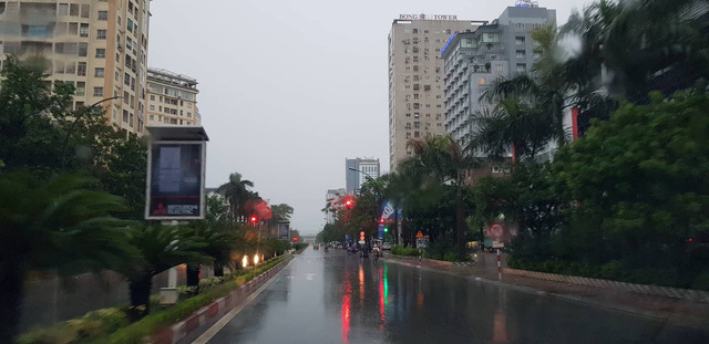 Bão Sơn Tinh suy yếu thành áp thấp nhiệt đới, cảnh báo lũ quét ở Thanh Hóa, Nghệ An