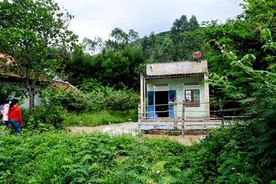 Tạm giữ cô gái 9x đánh bố tử vong vì đi chơi về khuya bị mắng