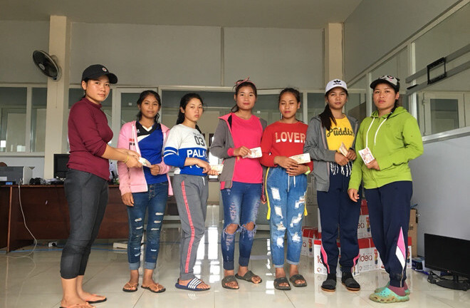 Vụ vỡ đập ở Lào: 24 công nhân Việt mắc kẹt được trực thăng giải cứu