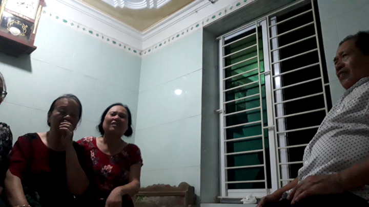 Vụ máy bay Su-22 rơi ở Nghệ An: Bố mẹ chiến sỹ hy sinh ngã quỵ khi biết tin