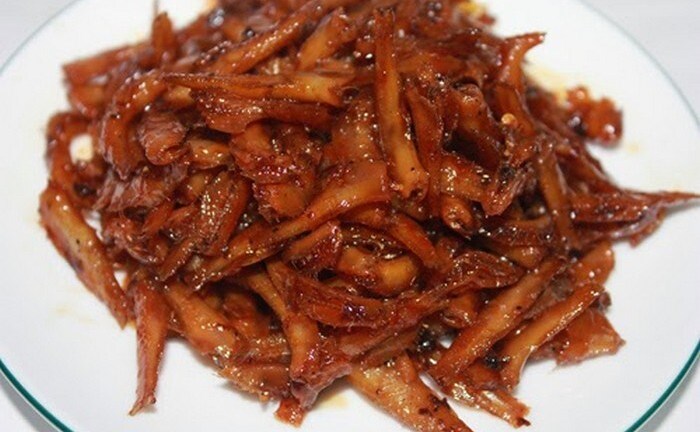 Cách làm cá khô rang chua ngọt ngon cơm ngày mưa