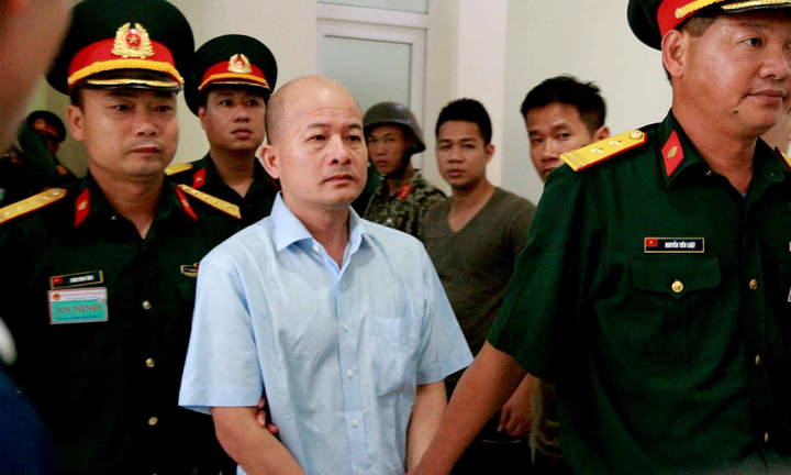 Tuyên phạt cựu thượng tá quân đội Đinh Ngọc Hệ (Út