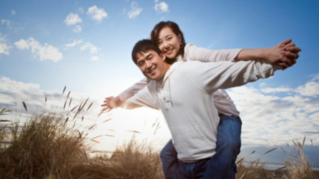 Đừng mang nghĩa vợ chồng sâu đậm ra làm trò đùa