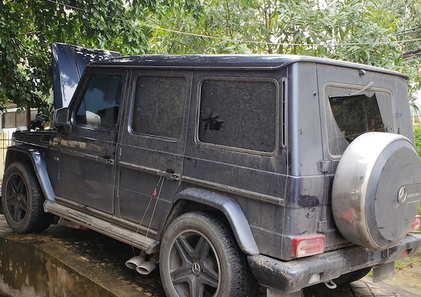Chủ xe Mercedes-Benz G55 khai gắn biển số quân đội giả để chạy cho