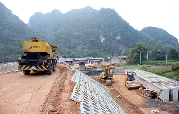 Dự án đường Hồ Chí Minh cần hơn 21 ngàn tỷ đồng để thông toàn tuyến