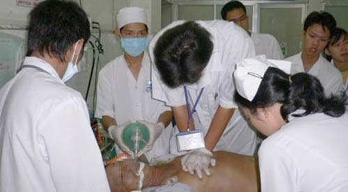 Dùng thuốc tiêm dưỡng não để điều trị, bệnh nhân tử vong