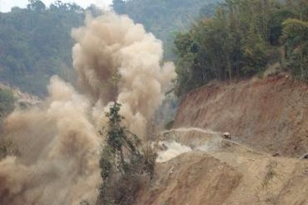 Nổ mìn khiến 3 người tử vong tại chỗ tại Cao Bằng