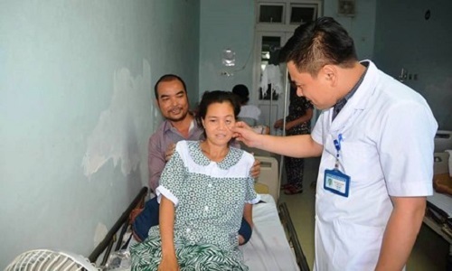 Nghệ An: Cứu sống sản phụ bị rau cài răng lược hiếm gặp