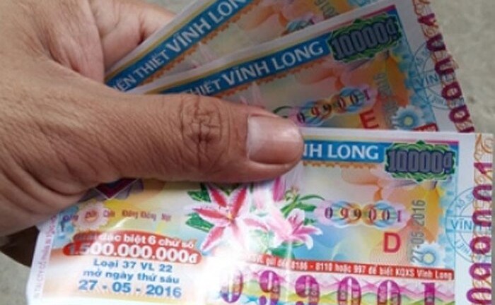 Bắt thanh niên giở trò 