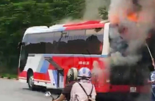 Tin tức thời sự 24h mới nhất ngày 27/8/2018: Phát hiện thi thể người đàn ông đang phân hủy trôi trên sông