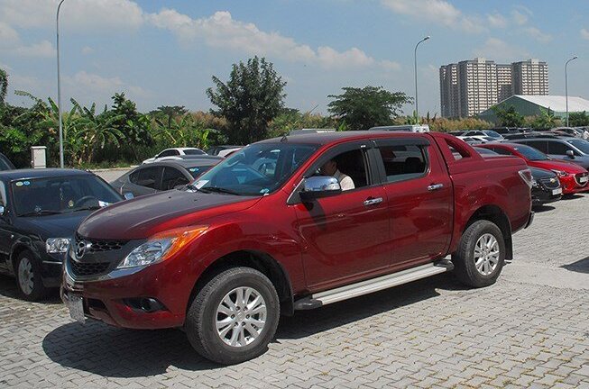 Bộ Tài chính đề xuất tăng phí trước bạ ôtô bán tải, người mua sẽ phải trả thêm bao nhiêu?