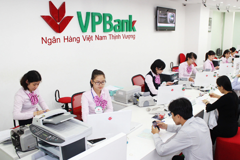 4 sếp lớn VPBank đăng ký mua tổng cộng hơn 18,3 triệu cổ phiếu VPB