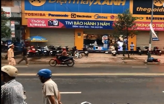 Điều tra vụ bảo vệ đâm chết nữ quản lý siêu thị Điện máy Xanh