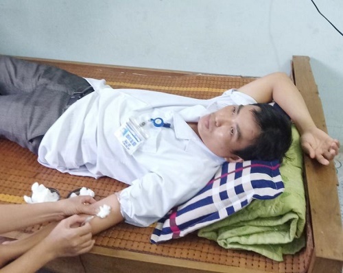 Bác sĩ hiến máu, cứu sống sản phụ nguy kịch