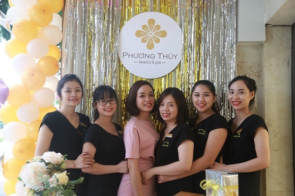 Team Building Thẩm mỹ viện Phương Thúy – học say như chơi
