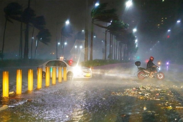 Siêu bão Mangkhut đổ bộ, Philippines gồng mình chống chọi