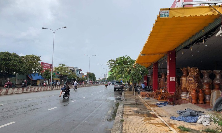 Băng cướp tấn công vợ chồng